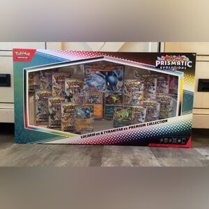 Pokemon Prismatic Evolutions Collection